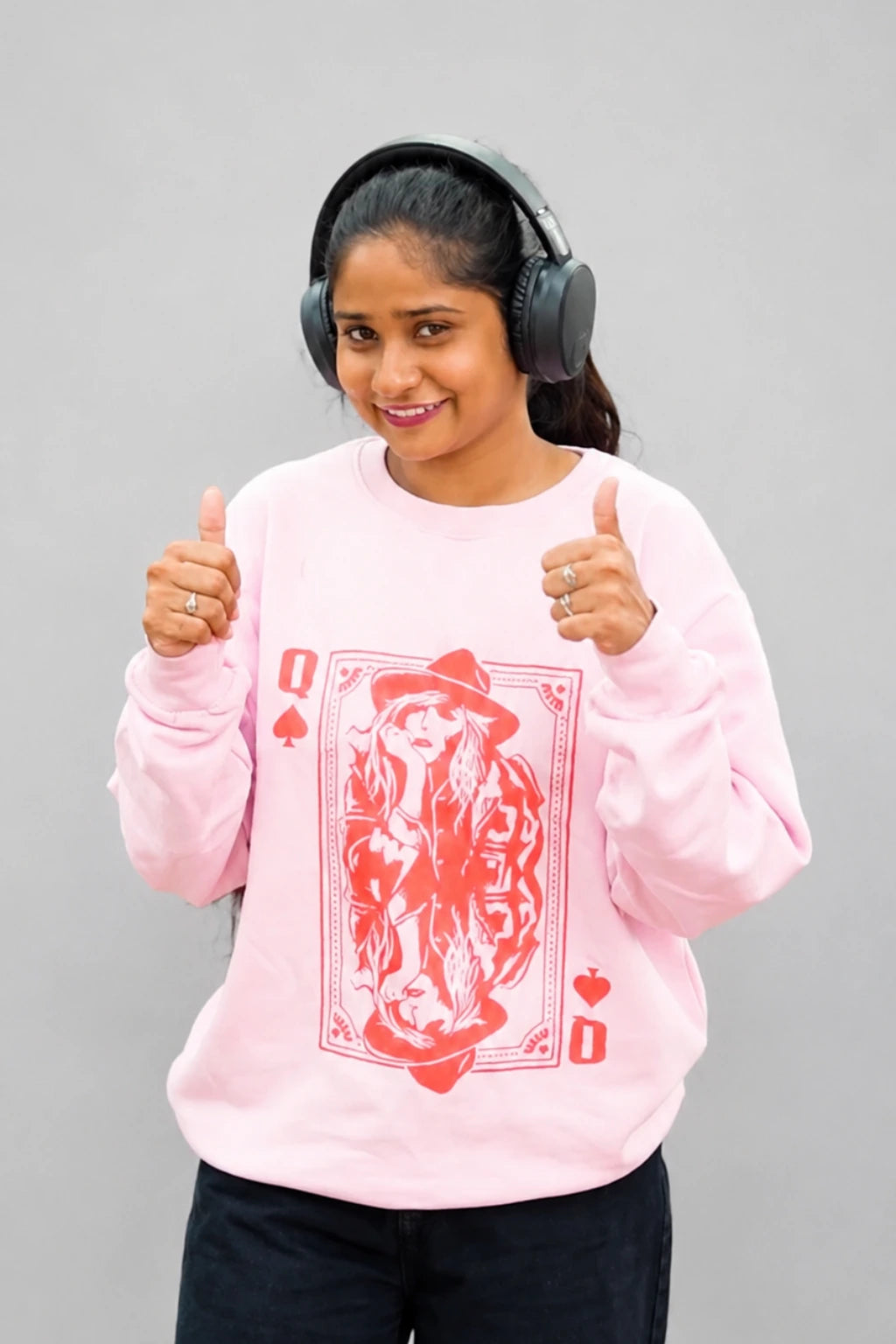 QUEEN OF HEARTS SWEATSHIRT